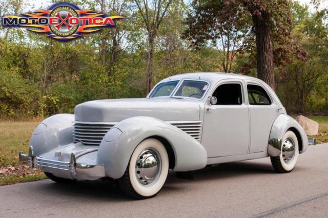 1937 Cord 810 Westchester Sedan - photo 3