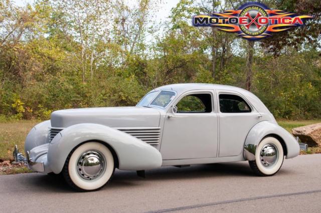 1937 Cord 810 Westchester Sedan - photo 4