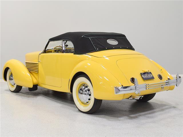 1937 Cord 812 - photo 4