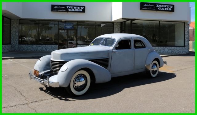1937 Cord 812 Sedan