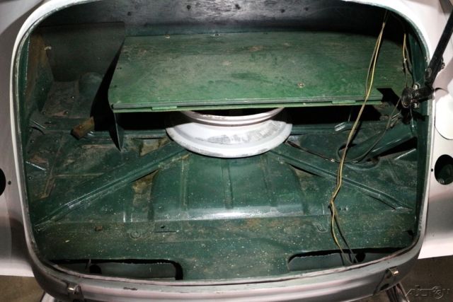 1937 Cord 812 Sedan - photo 13