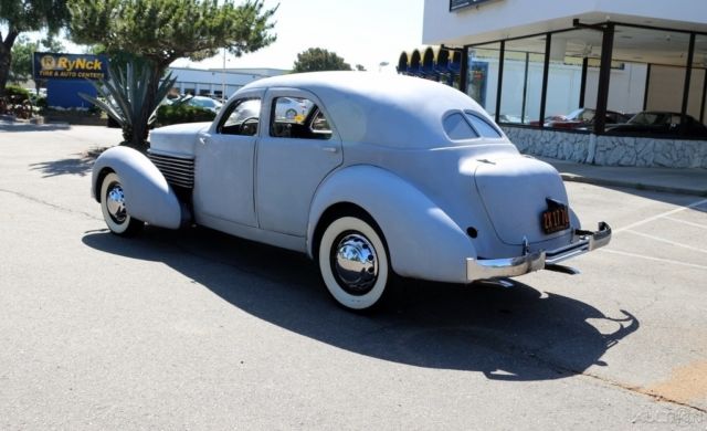 1937 Cord 812 Sedan - photo 4