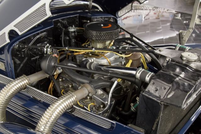 1937 Cord 812 Beverly Supercharged Sedan - photo 11