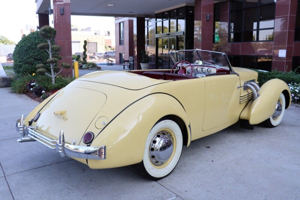 1937 Cord 812 Phaeton - photo 5