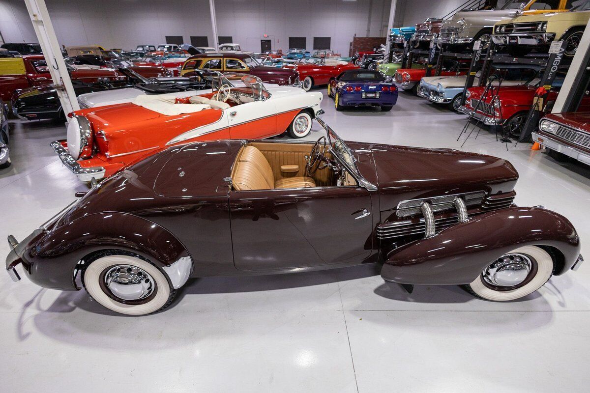 1937 Cord 812 Supercharged "Sportsman" Cabriolet - photo 8