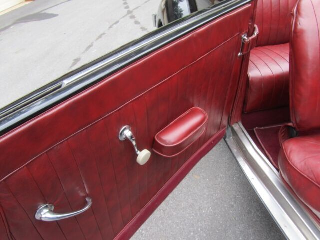 1937 Cord Phaeton - photo 4