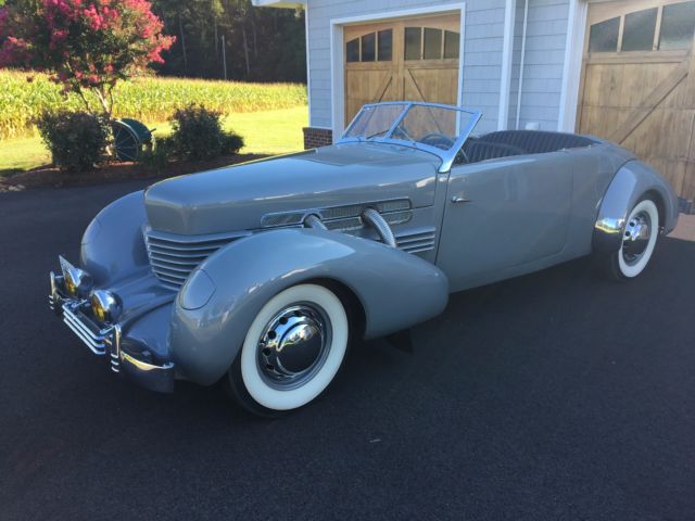 1937 Cord 812 - photo 2