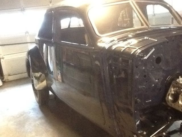 1937 Cord Supercharged - photo 2