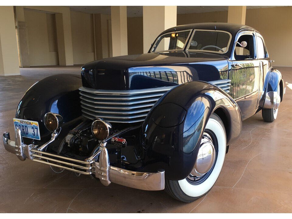 1937 Cord 812 - photo 2