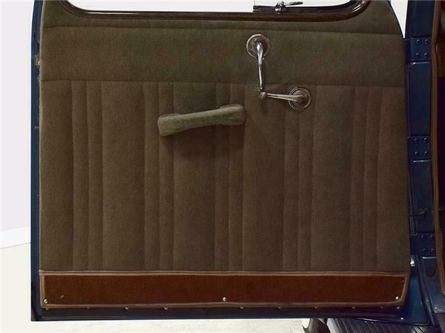 1937 DeSoto S-3 - photo 7