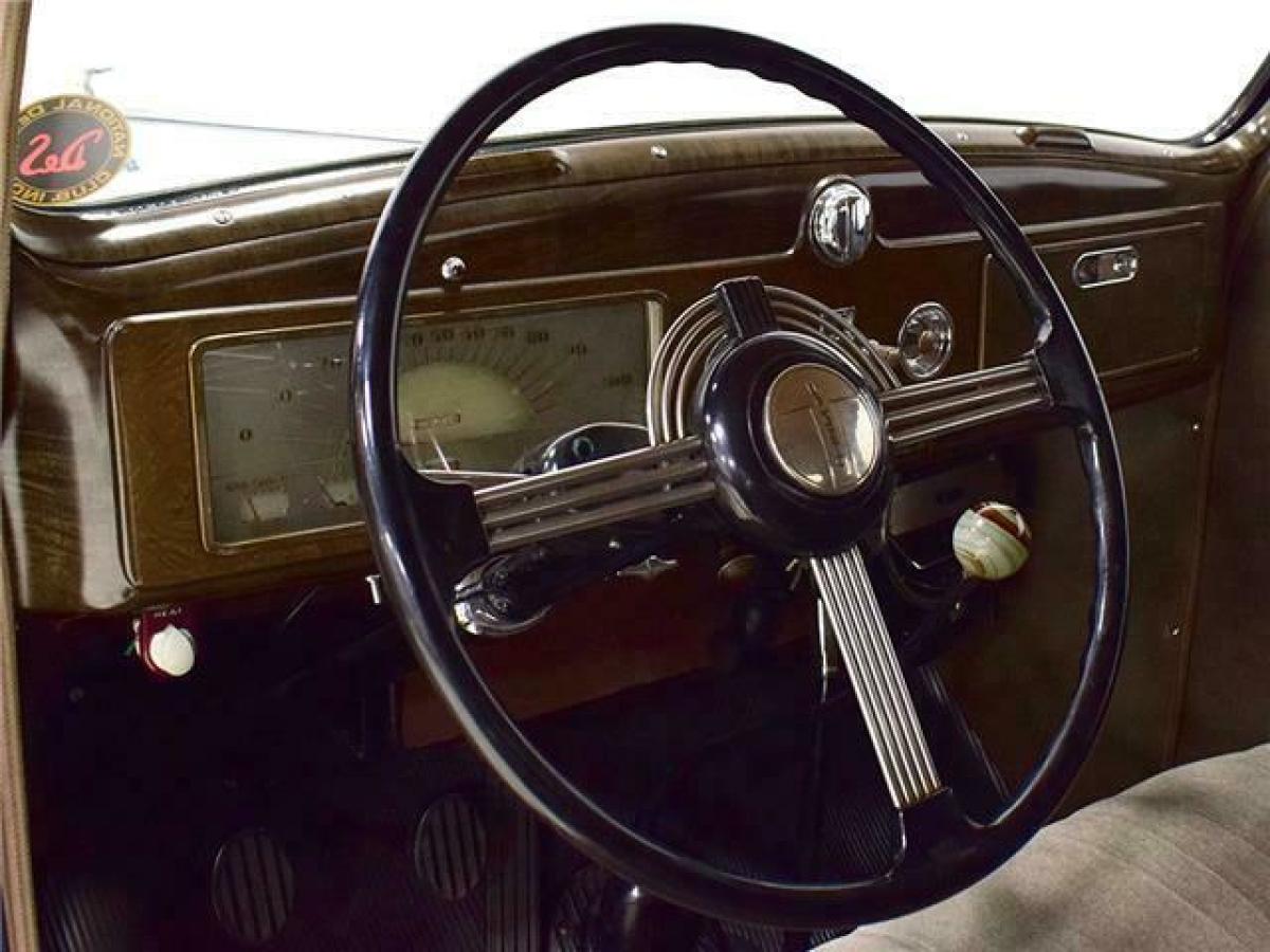 1937 DeSoto S-3 - photo 9