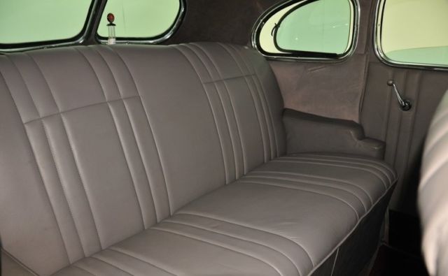 1937 DeSoto Sedan -- - photo 10