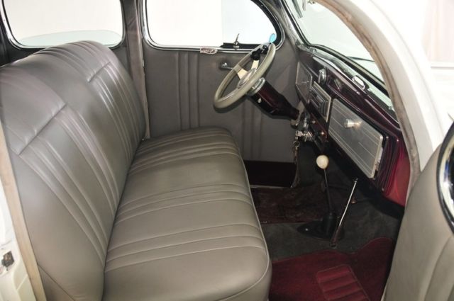 1937 DeSoto Sedan -- - photo 2