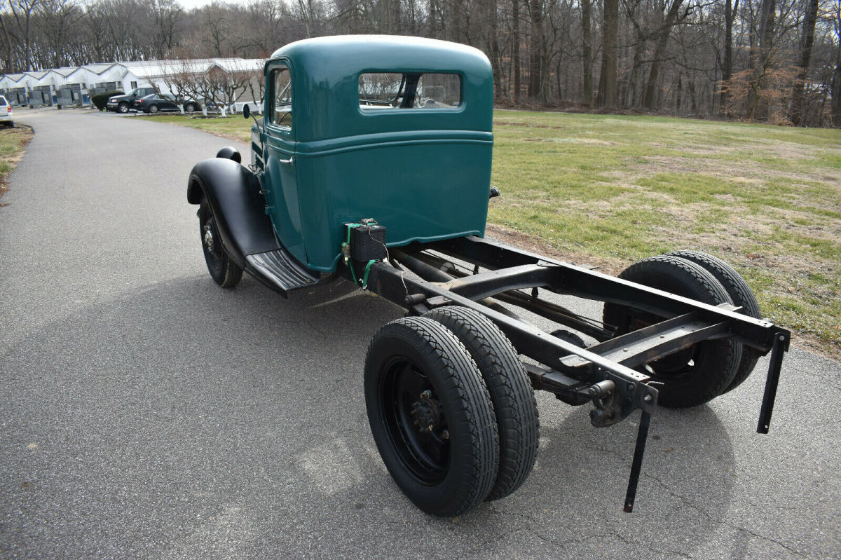 1937 Ford 1 1/2 Ton Farm Truck - photo 4