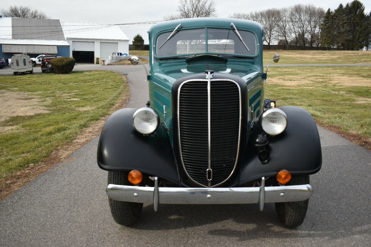1937 Ford 1 1/2 Ton Farm Truck - photo 7