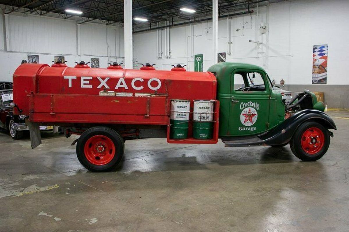 1937 Ford 1 1/2 Ton Fuel Tanker - photo 6