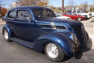 1937 Ford 2 Door Sedan Standard 350ci V8 Bored Headers Automatic Hot Rod Street 1937 Ford 2 Door Sedan Standard