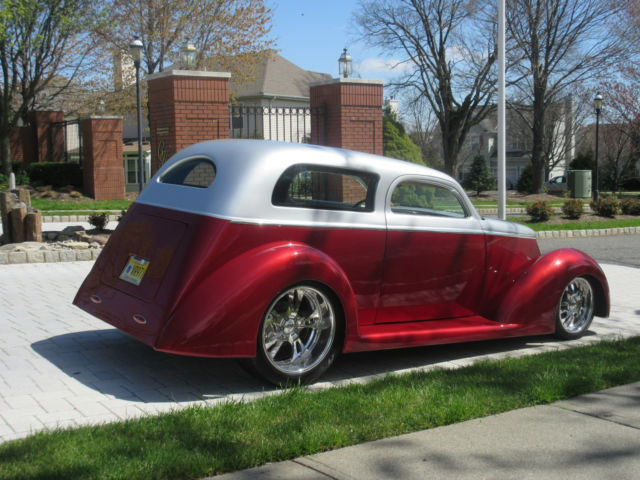 1937 Ford 1937 FORD 2 DOOR SEDAN STREET ROD/ SHOW CAR - photo 11