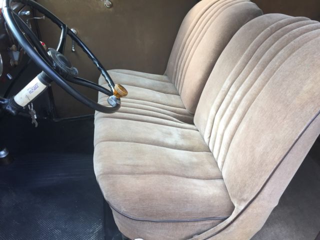 1937 Ford Tudor 2 Door - photo 5