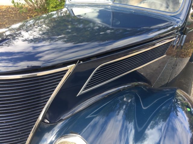 1937 Ford Tudor 2 Door - photo 8
