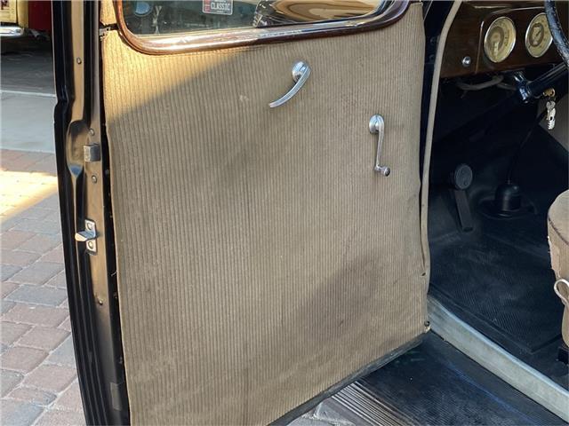 1937 Ford Business Coupe - photo 11
