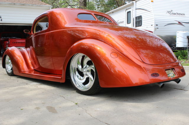 1937 Ford Cabriolet Coupe - photo 6