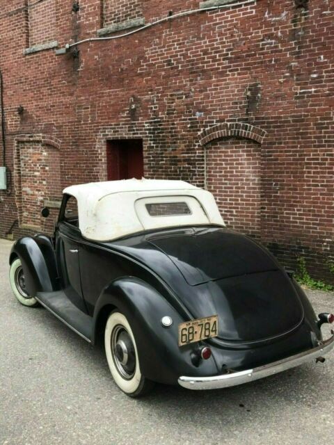 1937 Ford Cabriolet -No Reserve - photo 3