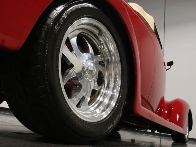 1937 Ford Cabriolet - photo 4