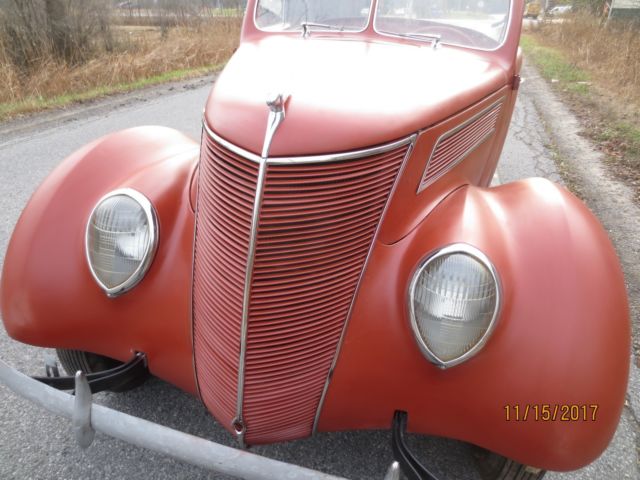 1937 Ford Cabriolet Deluxe - photo 11