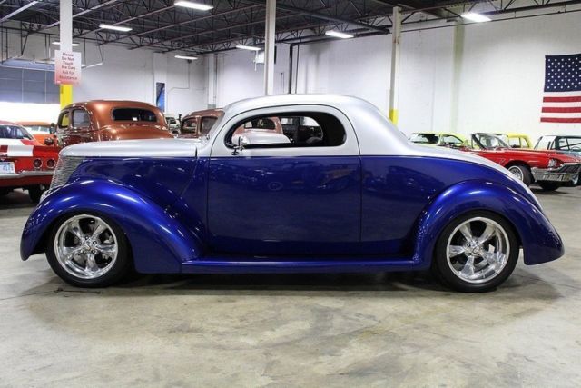 1937 Ford Coupe -- - photo 2