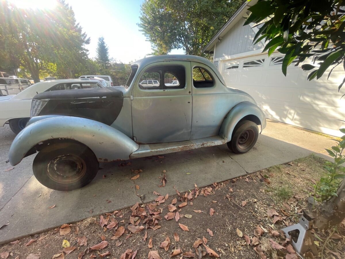 1937 Ford 5 window business coupe - photo 6