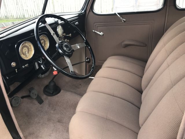 1937 Ford coupe deluxe - photo 10