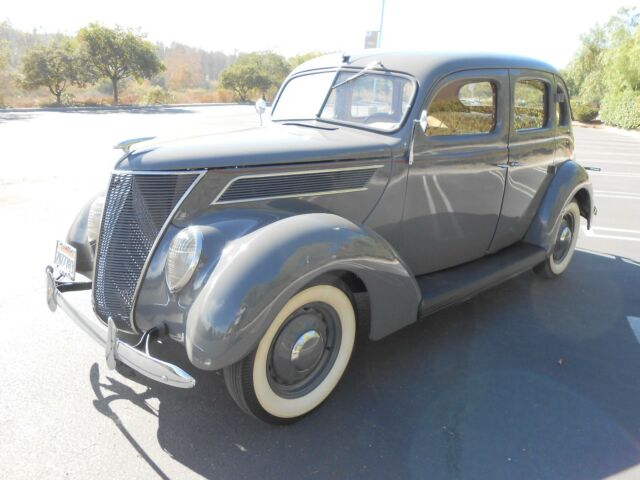 1937 Ford 78 Fordor Humpback Sedan "Suicide Door" All Steel - photo 3