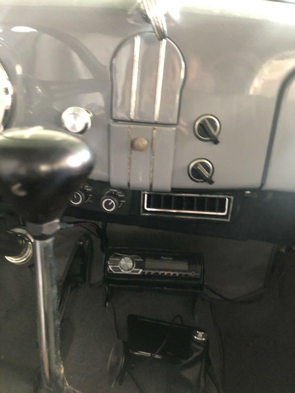 1937 Ford Model 78 Leather - photo 11
