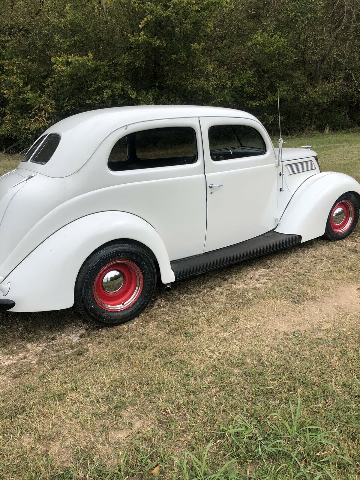 1937 Ford Model 78 Leather - photo 4