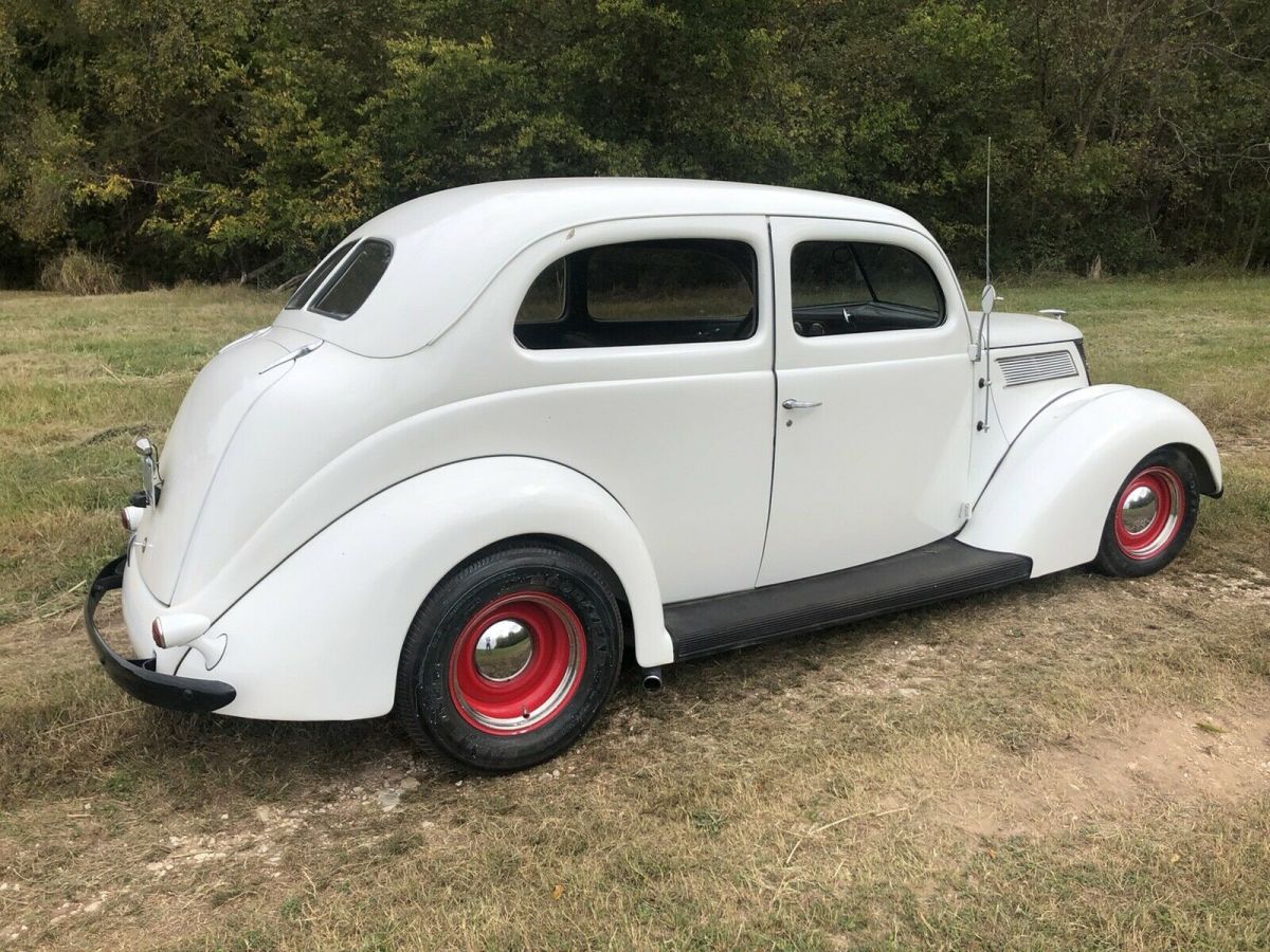 1937 Ford Model 78 Leather - photo 5