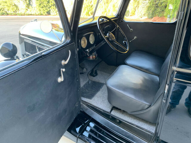 1937 Ford Sedan Delivery Deluxe - photo 13