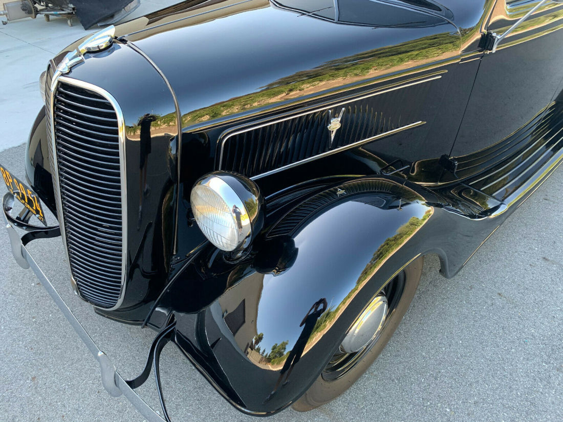 1937 Ford Panel Delivery Deluxe - photo 5