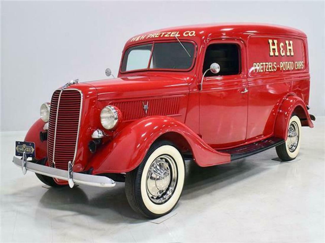 1937 Ford Panel Truck - photo 3