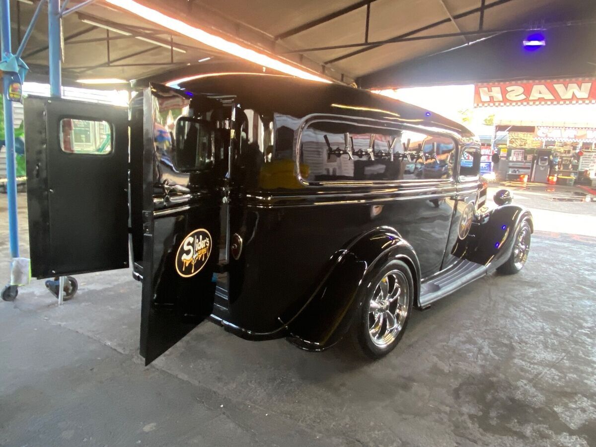 1937 Ford PANEL WAGON - photo 12