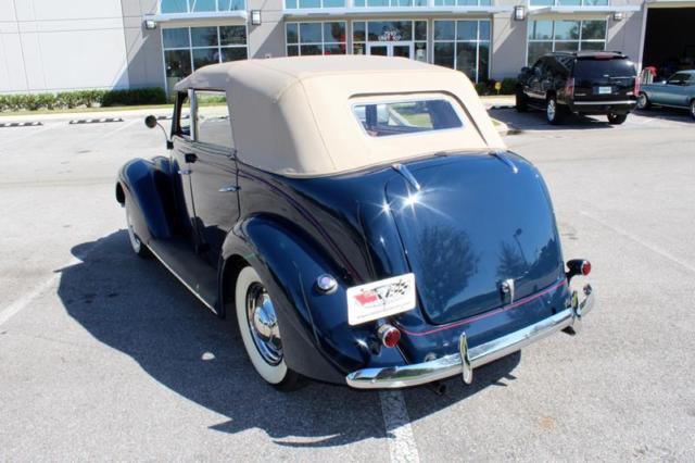 1937 Ford Phaeton Convertible - photo 10