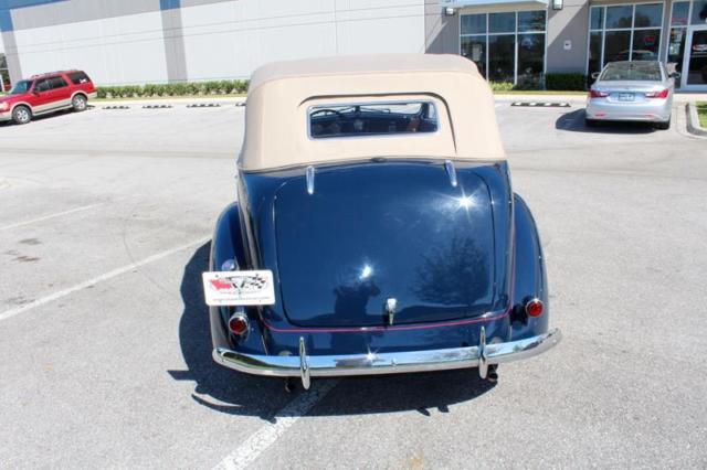 1937 Ford Phaeton Convertible - photo 11