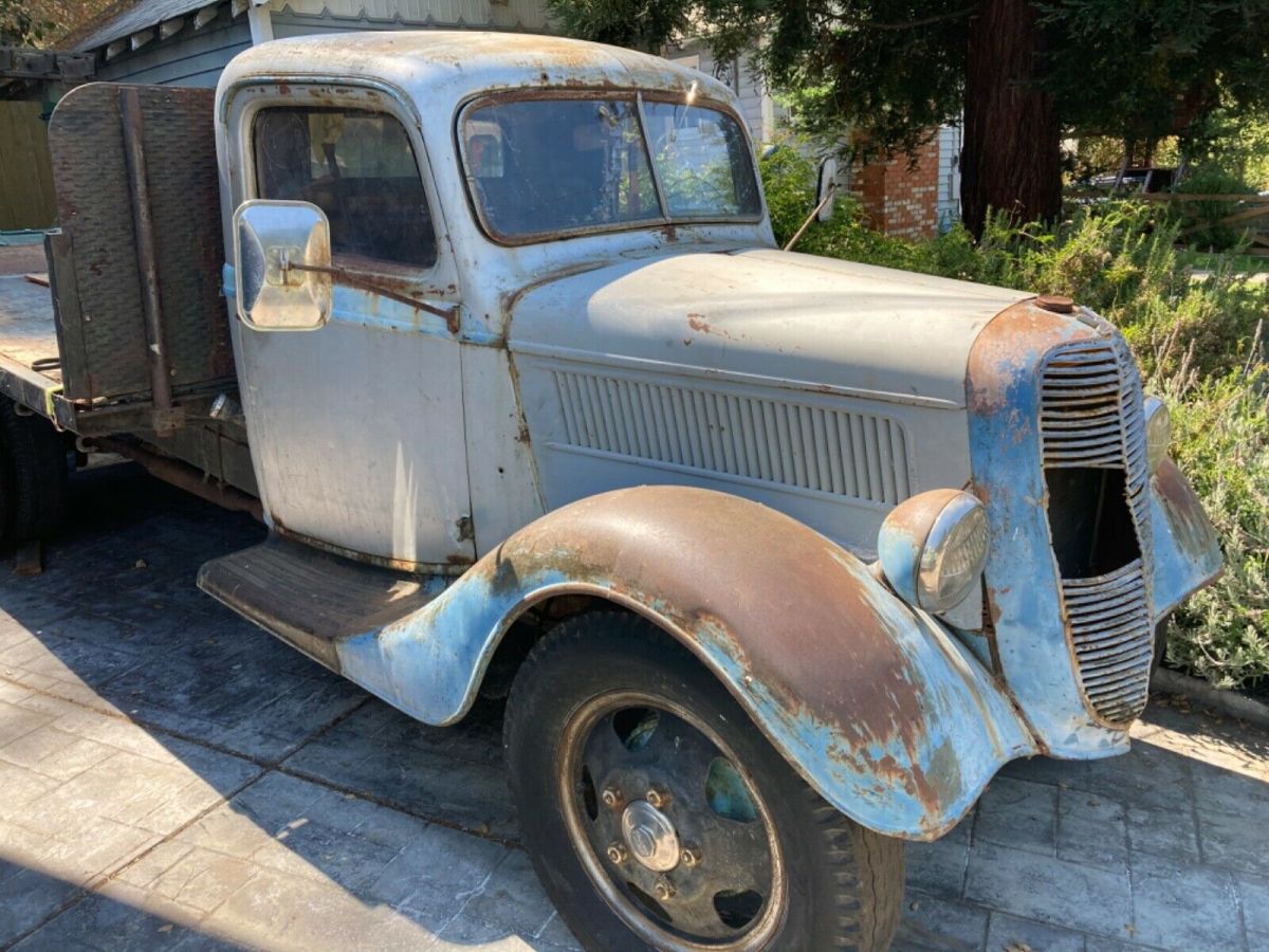 1937 Ford Pickup - photo 2