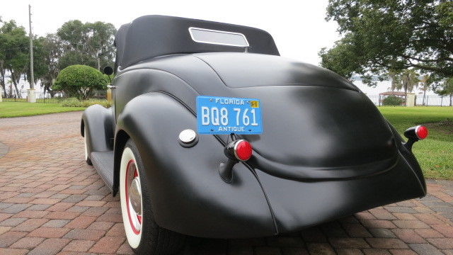 1937 Ford Roadster - photo 3