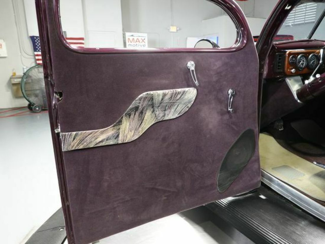1937 Ford Other Sedan - photo 2