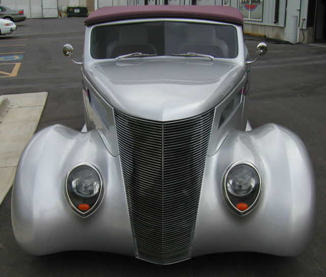 1937 Ford Other Cabriolet - photo 2