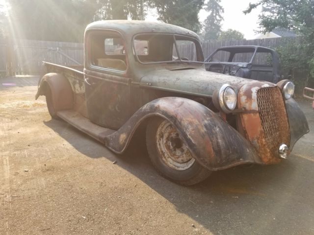 1937 Ford F-100 - photo 2