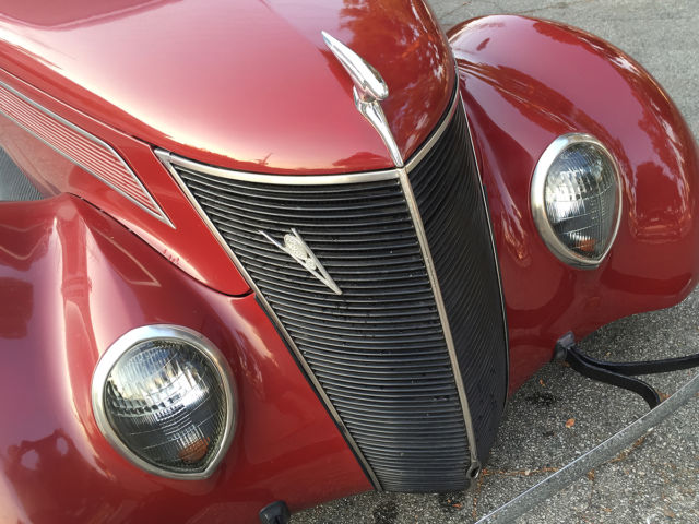 1937 Ford Tudor Sedan - photo 8