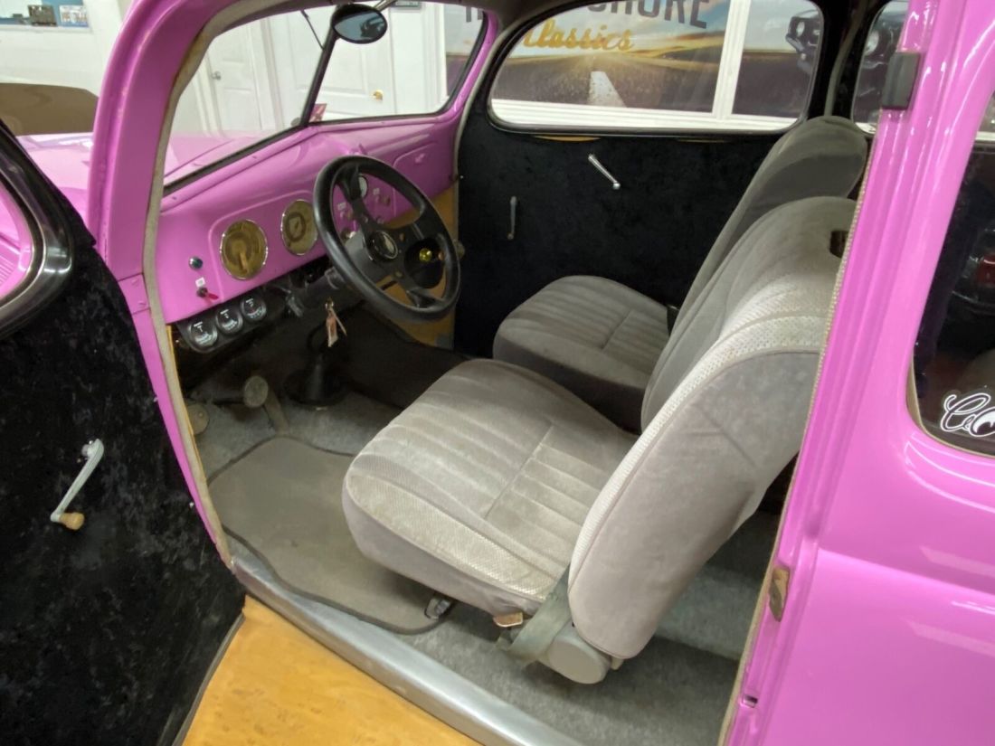 1937 Ford Tudor Sedan - OLD SCHOOL STREET ROD - FLATHEAD V8 - MANUAL TRA - photo 4