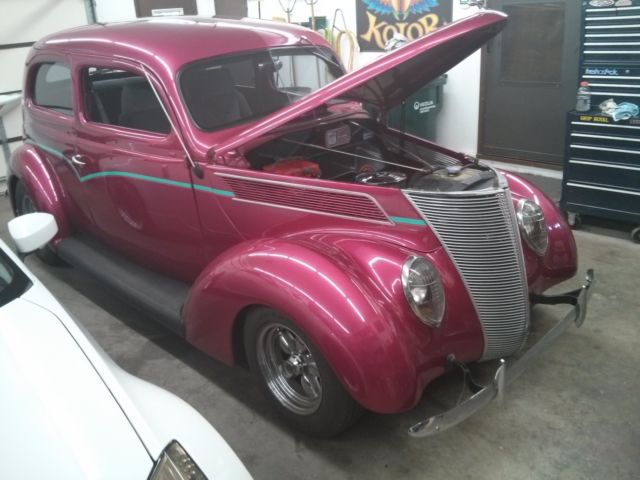 1937 Ford Tudor - photo 6